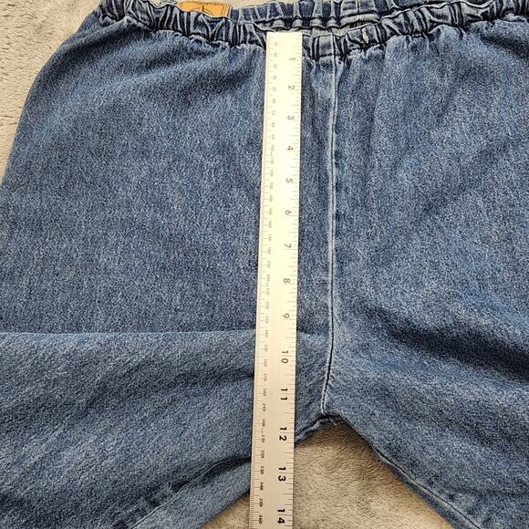 Vintage AMI Jeans Womens L Blue Pull On Denim Capri Embroidered Floral Hem - Picture 9 of 12